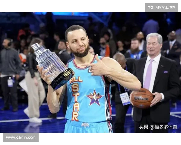 克拉克 129 万票创 WNBA 历史!23 年票王阿贾仅 9 万,女库里统治级人气改写联盟格局 克拉克 129 万票创 WNBA 历史!23 年票王阿贾仅 9 万,女库里统治级人气改写联盟格局