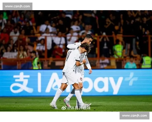 C 罗双响 + 世界波 葡萄牙 5 球横扫亚美尼亚取世预赛开门红 C 罗双响 + 世界波 葡萄牙 5 球横扫亚美尼亚取世预赛开门红